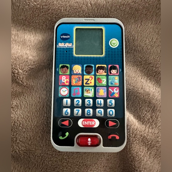 VTech Chat & Call Learning Phone - Picture 5 of 5